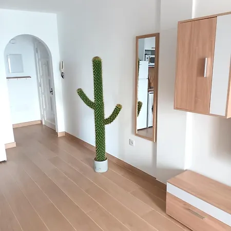 Appartamento Modern Open-plan With Terrace And Sea View