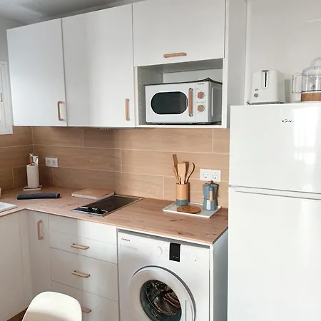 Modern Open-plan With Terrace And Sea View アパート Tabaiba