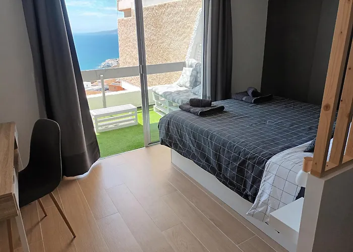 Apartmán Modern Open-plan With Terrace And Sea View *