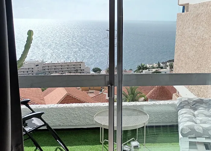 Apartmán Modern Open-plan With Terrace And Sea View *